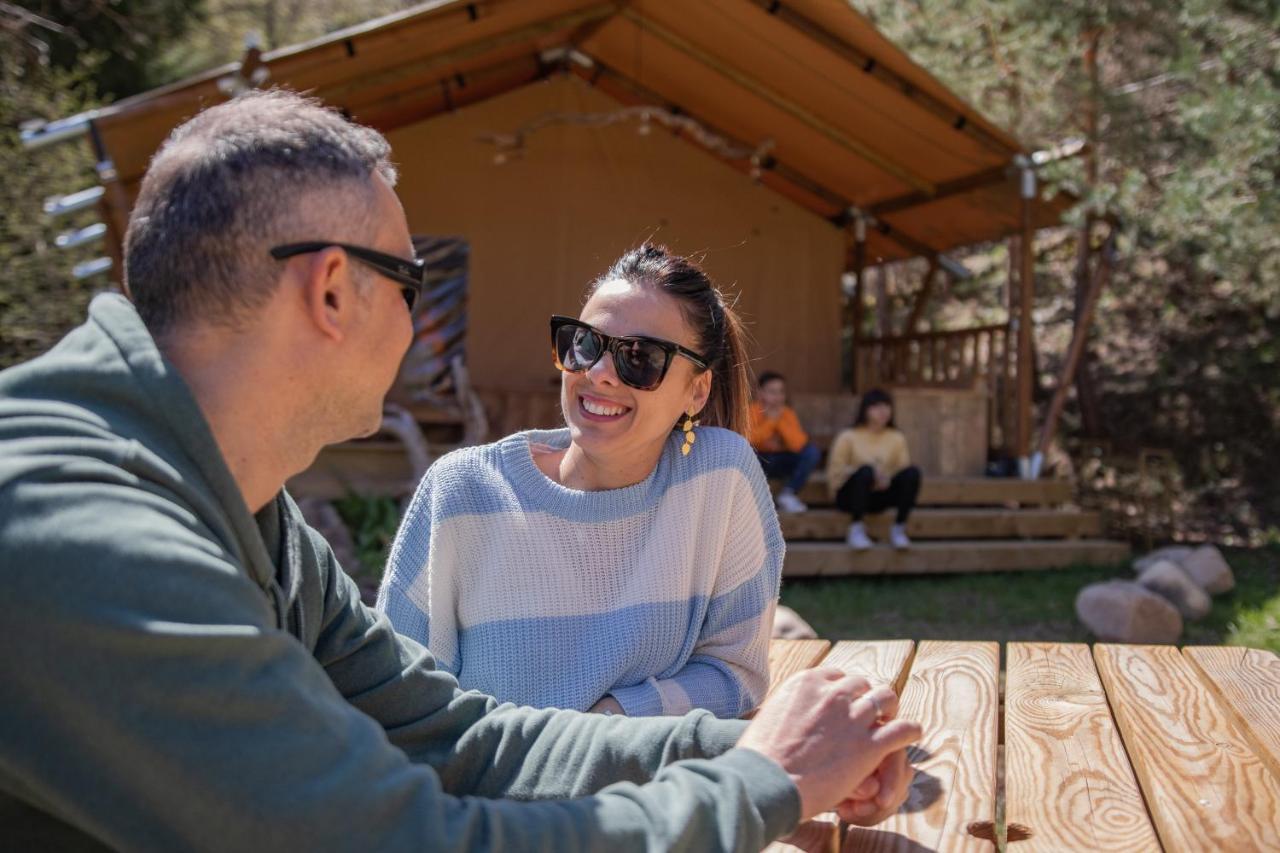 Camping Resort La Trapera Pradoluengo Eksteriør billede